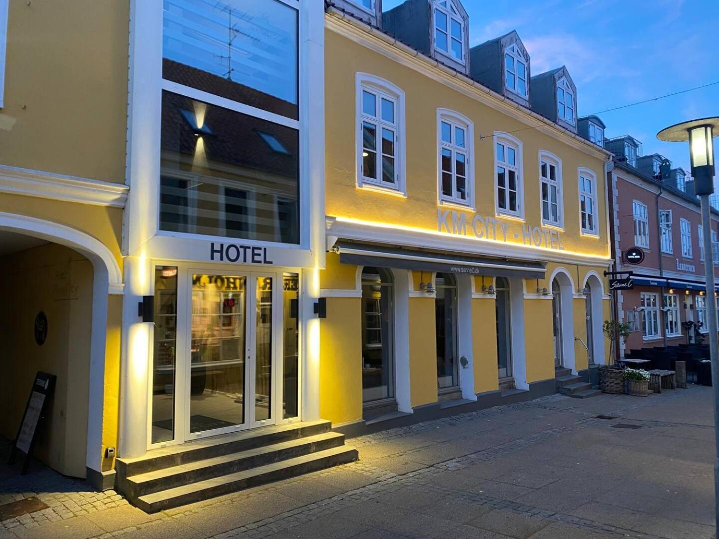 Blue Double Room 6 On Pedestrian Street Saeby Exterior foto